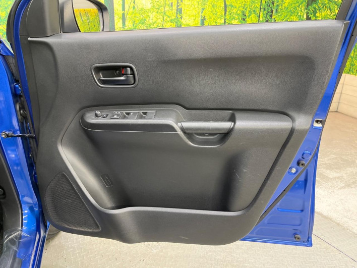 2016 Suzuki Ignis DAA-FF21S (UW-6a1f9a6e0f4d3)[15]