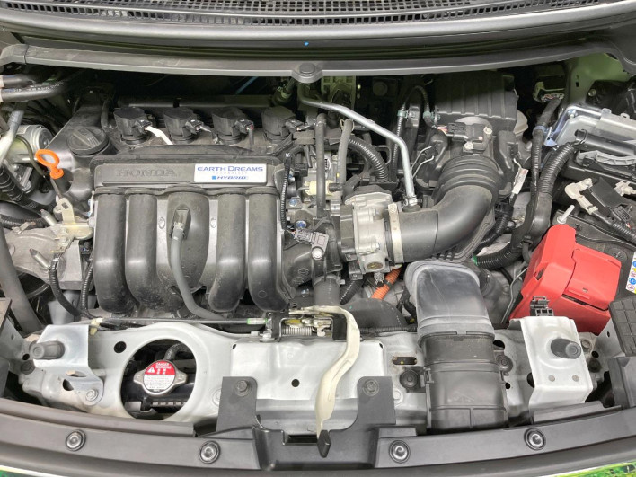 2019 Honda Freed hybrid 6AA-GB7 (UW-6a1f9a7220ca4)[18]