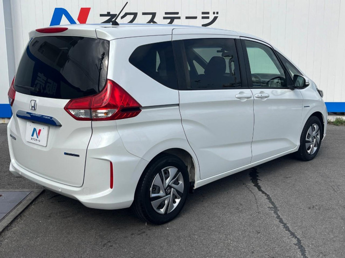 2021 Honda Freed hybrid 6AA-GB7 (UW-6a1f9a72c9204)[21]