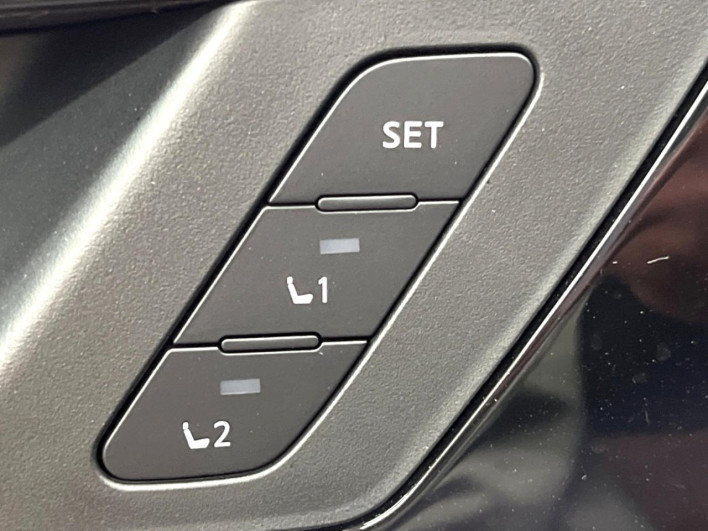 2024 Mitsubishi OUTLANDER PHEV 5LA-GN0W (UW-6a1f9a81d9c80)[15]