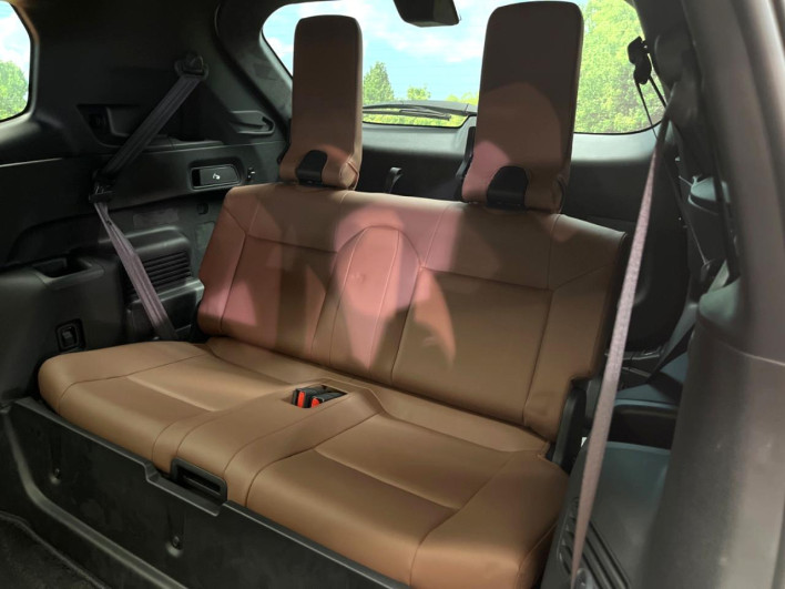 2024 Mitsubishi OUTLANDER PHEV 5LA-GN0W (UW-6a1f9a81d9c80)[12]