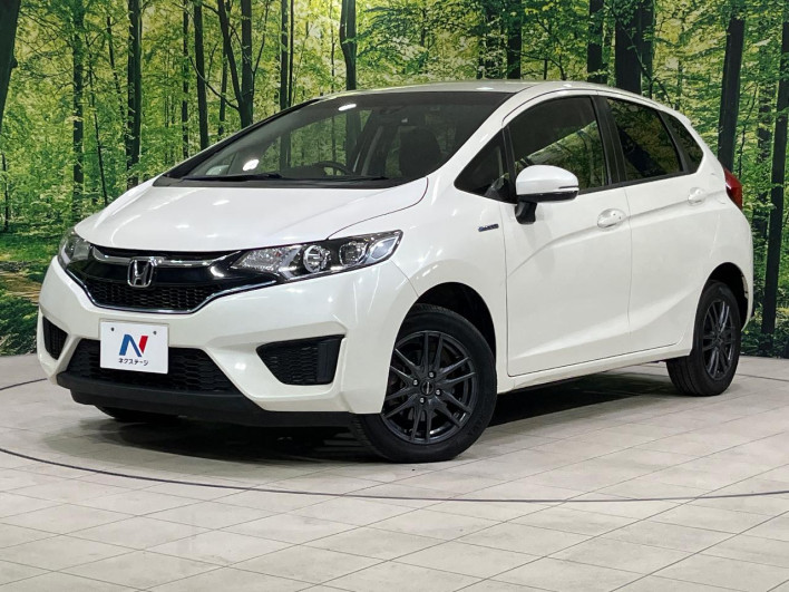 2015 Honda Fit Hybrid DAA-GP6 (UW-6a1f9a8316abf)[0]