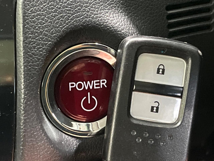 2016 Honda SHUTTLE DAA-GP7 (UW-6a1f9a84e4d93)[23]