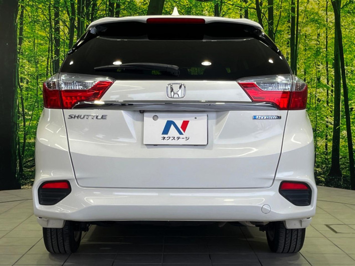 2015 Honda SHUTTLE DAA-GP8 (UW-6a1f9a854841a)[20]