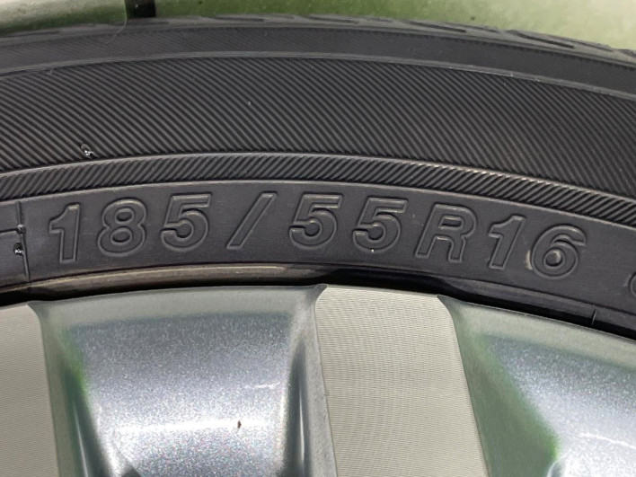 2015 Honda SHUTTLE DAA-GP8 (UW-6a1f9a854841a)[12]