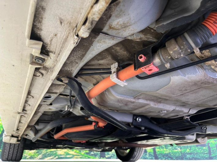 2015 Honda SHUTTLE DAA-GP8 (UW-6a1f9a854841a)[24]