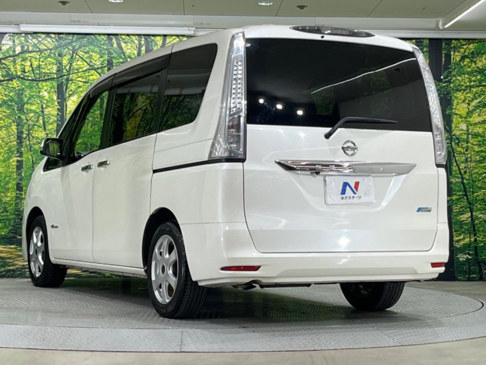 2012 Nissan Serena DAA-HC26 (UW-6a1f9a9091701)[12]
