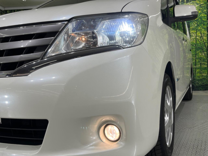 2012 Nissan Serena DAA-HC26 (UW-6a1f9a9091701)[8]