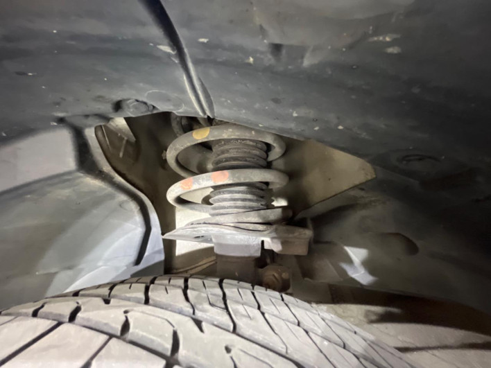 2012 Nissan Serena DAA-HC26 (UW-6a1f9a9091701)[7]