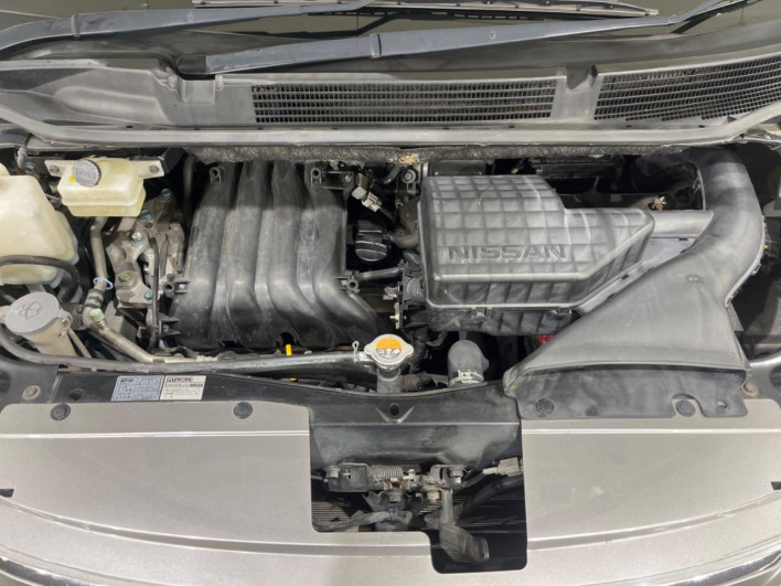 2012 Nissan Serena DAA-HC26 (UW-6a1f9a9091701)[18]