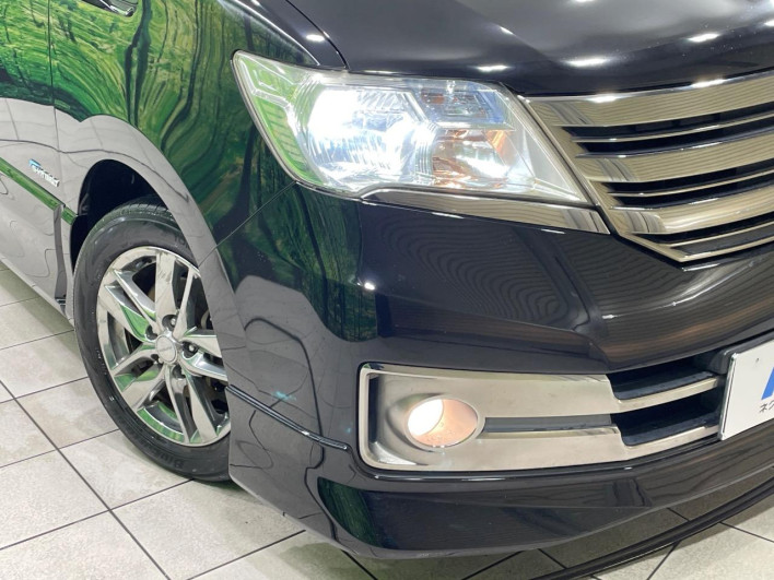 2013 Nissan Serena DAA-HC26 (UW-6a1f9a915130b)[28]