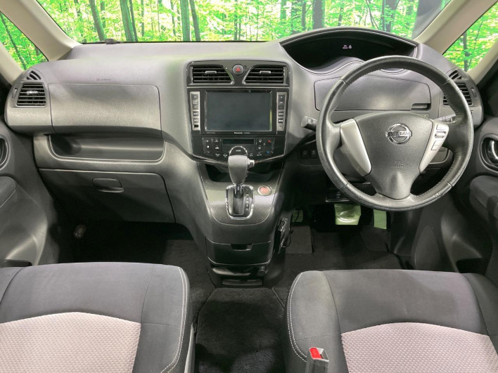 2013 Nissan Serena DAA-HC26 (UW-6a1f9a915130b)[20]