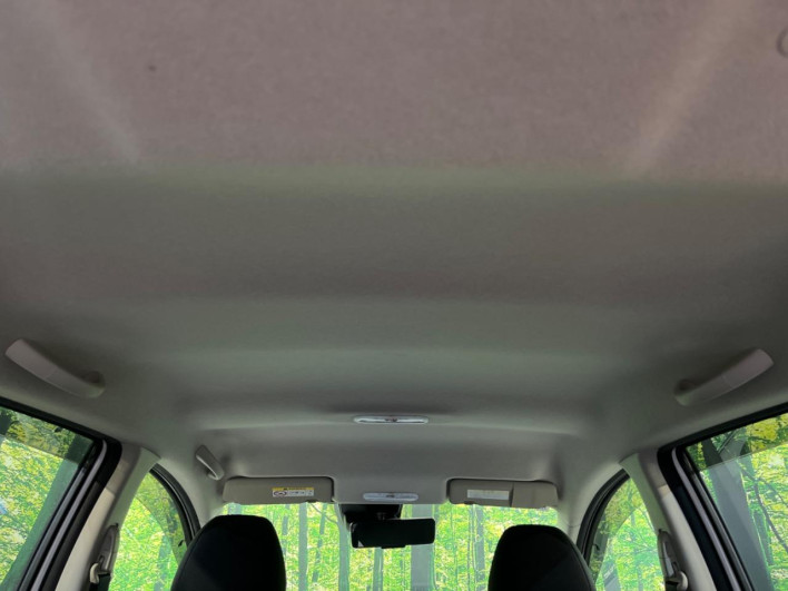 2019 Nissan Note DAA-HE12 (UW-6a1f9a94894db)[22]