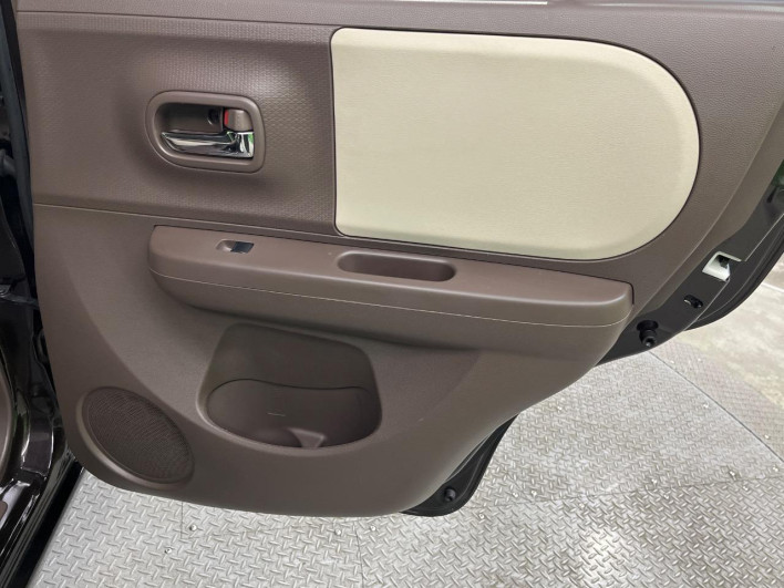 2014 Suzuki Alto Lapin Chocolat DBA-HE22S (UW-6a1f9a9598477)[8]