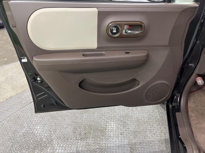 2014 Suzuki Alto Lapin Chocolat DBA-HE22S (UW-6a1f9a9598477)[10]