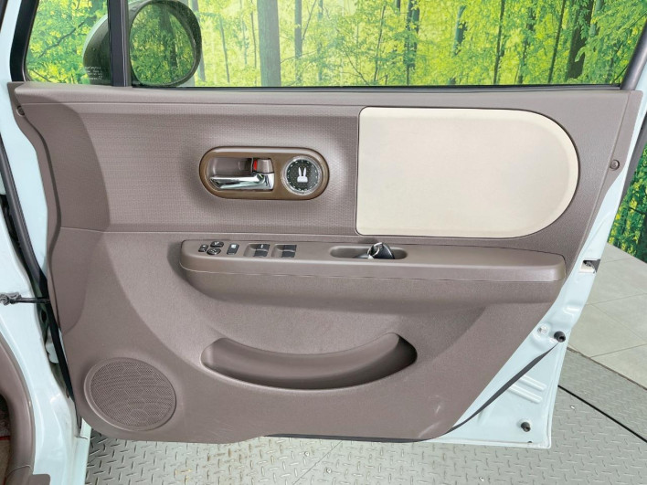 2014 Suzuki Alto Lapin Chocolat DBA-HE22S (UW-6a1f9a9660f3f)[25]