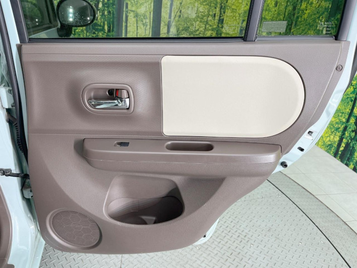 2014 Suzuki Alto Lapin Chocolat DBA-HE22S (UW-6a1f9a9660f3f)[26]
