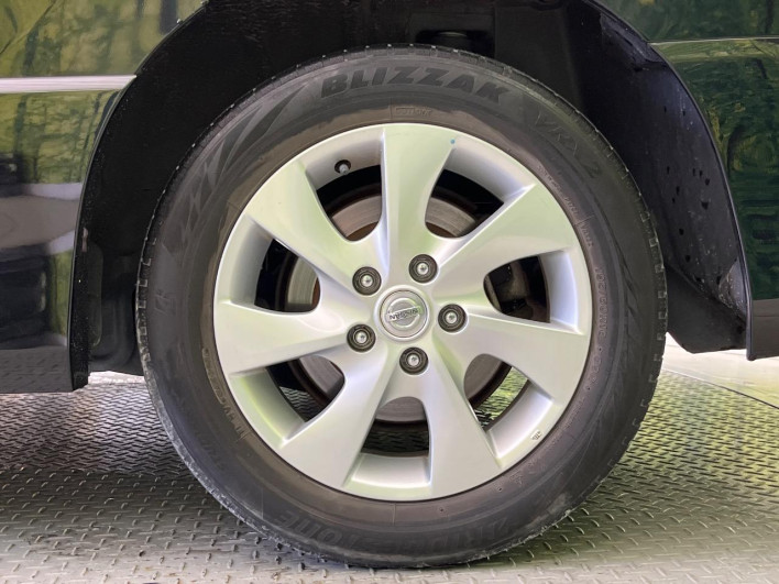 2013 Nissan Serena DAA-HFC26 (UW-6a1f9a99e00ea)[20]