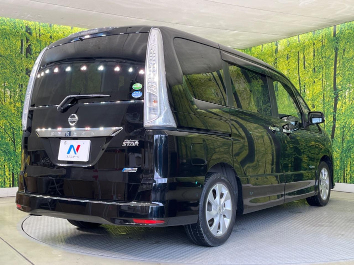2013 Nissan Serena DAA-HFC26 (UW-6a1f9a99e00ea)[9]