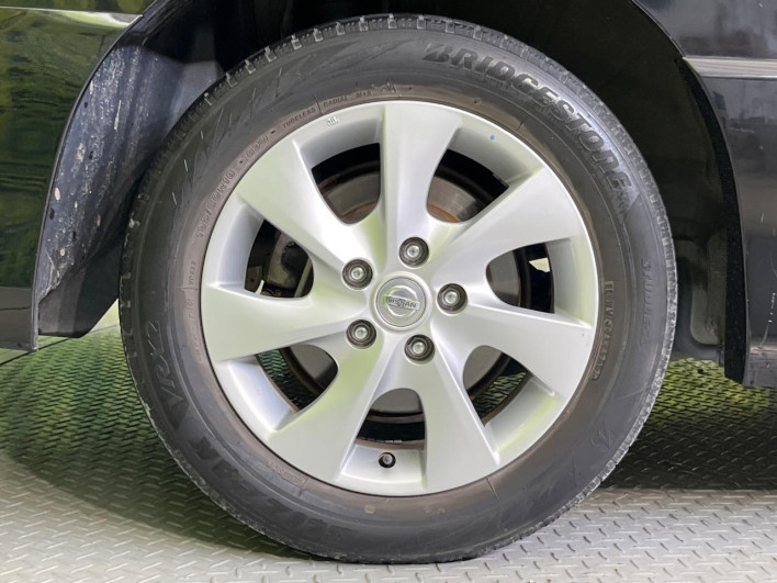 2013 Nissan Serena DAA-HFC26 (UW-6a1f9a99e00ea)[22]