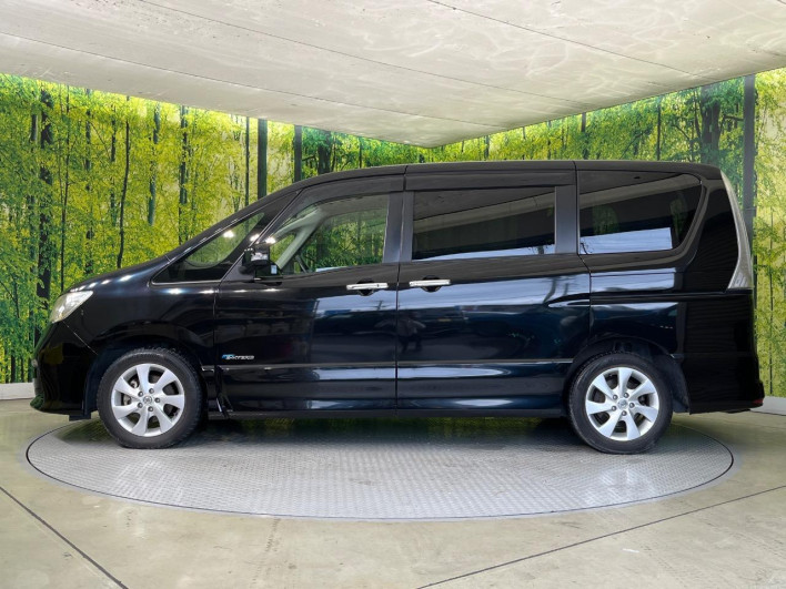 2013 Nissan Serena DAA-HFC26 (UW-6a1f9a99e00ea)[6]