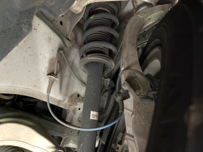 2018 Nissan Skyline DAA-HV37 (UW-6a1f9aa17566e)[14]