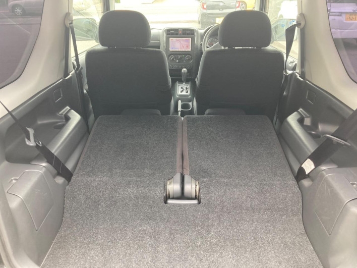 2007 Suzuki Jimny ABA-JB23W (UW-6a1f9aa1a3417)[25]