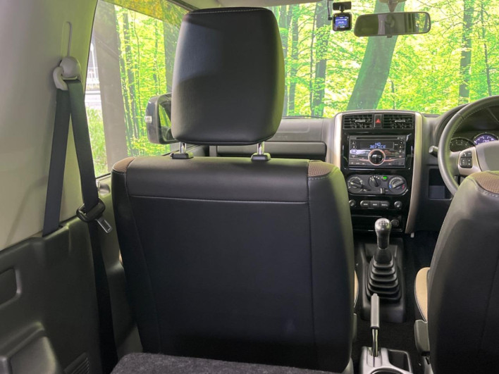 2017 Suzuki Jimny ABA-JB23W (UW-6a1f9aa2bde7f)[15]