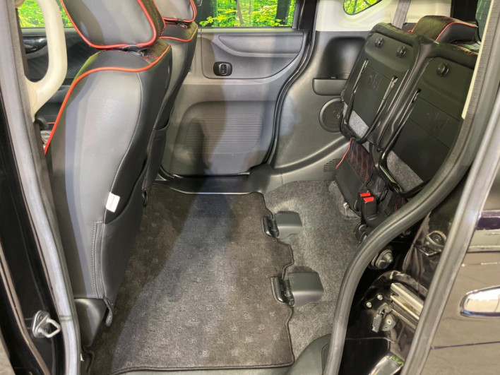 2012 Honda N-BOX CUSTOM DBA-JF1 (UW-6a1f9aab8f41e)[15]