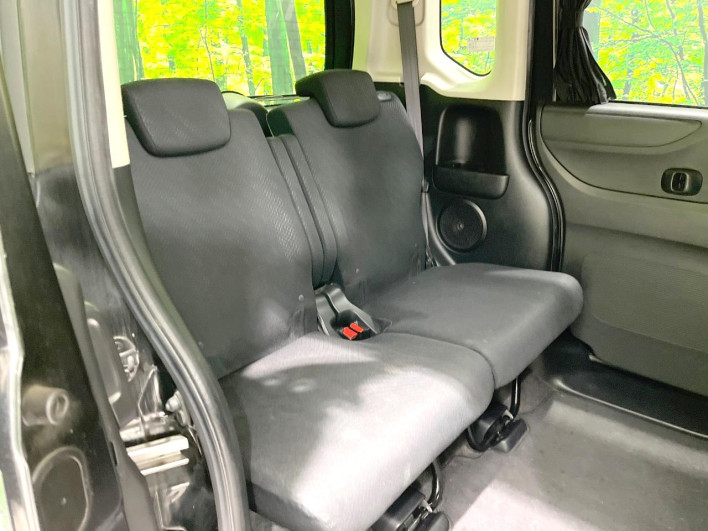 2012 Honda N-BOX CUSTOM DBA-JF1 (UW-6a1f9aab93878)[16]