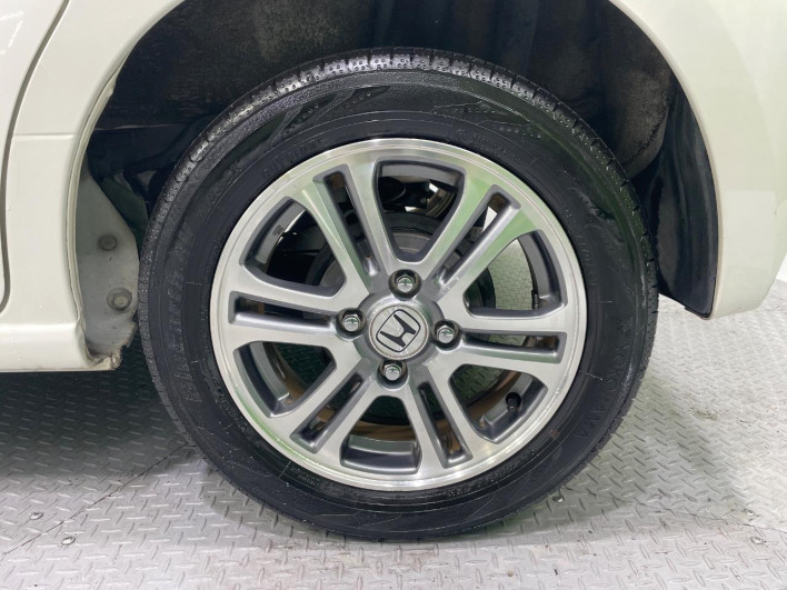 2014 Honda N-BOX DBA-JF1 (UW-6a1f9aaf1516f)[11]