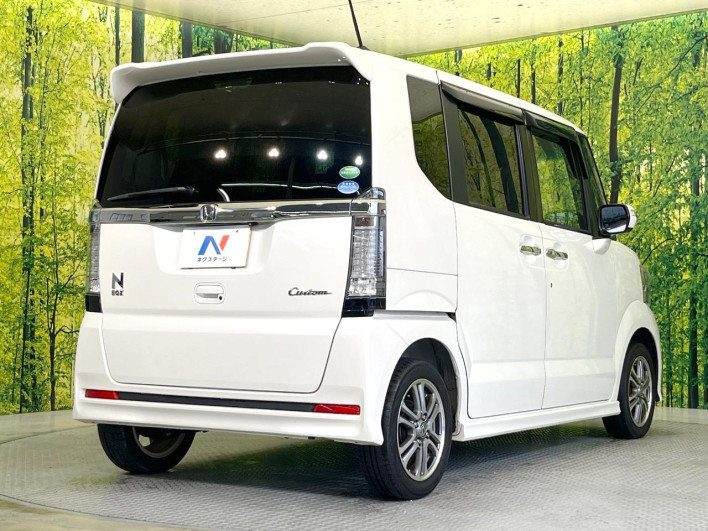 2016 Honda N-BOX CUSTOM DBA-JF1 (UW-6a1f9ab03028f)[19]