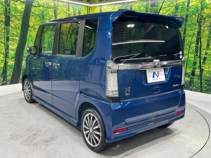 2014 Honda N-BOX CUSTOM DBA-JF1 (UW-6a1f9ab39c1e4)[14]