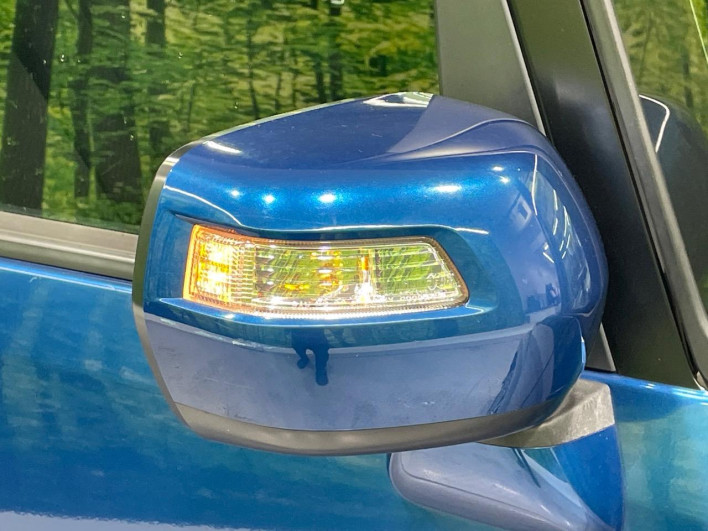 2014 Honda N-BOX CUSTOM DBA-JF1 (UW-6a1f9ab39c1e4)[21]