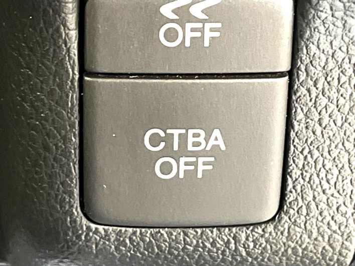2017 Honda N-BOX CUSTOM DBA-JF2 (UW-6a1f9ab7120db)[13]