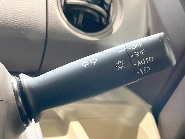 2019 Honda N-BOX DBA-JF3 (UW-6a1f9ab8c345e)[27]