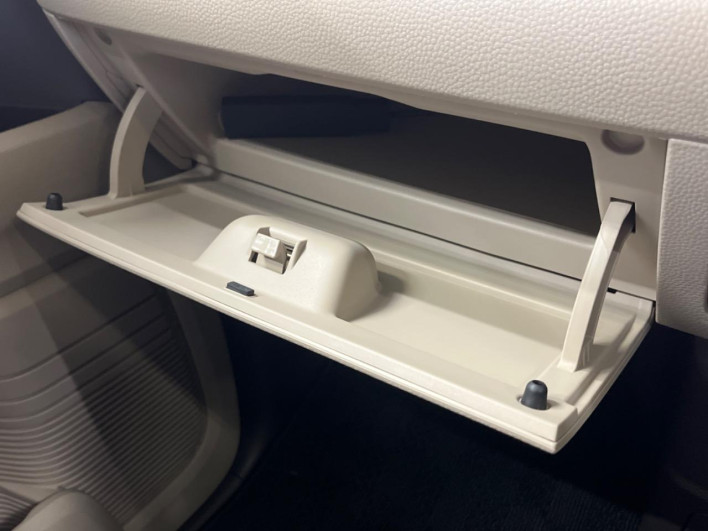 2019 Honda N-BOX DBA-JF3 (UW-6a1f9ab991d8e)[25]