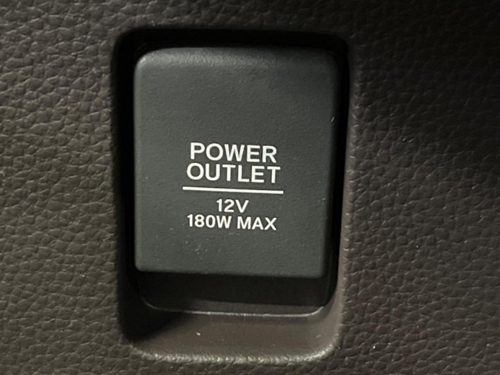 2019 Honda N-BOX DBA-JF3 (UW-6a1f9ab991d8e)[24]