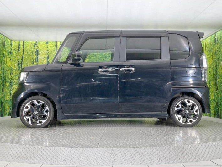 2019 Honda N-BOX CUSTOM 6BA-JF3 (UW-6a1f9abc11003)[17]