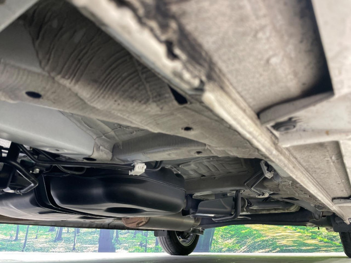 2023 Honda N-BOX CUSTOM 6BA-JF3 (UW-6a1f9ac1727f8)[23]