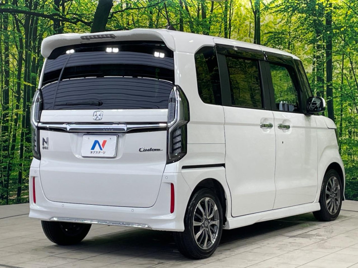2023 Honda N-BOX CUSTOM 6BA-JF3 (UW-6a1f9ac1727f8)[17]