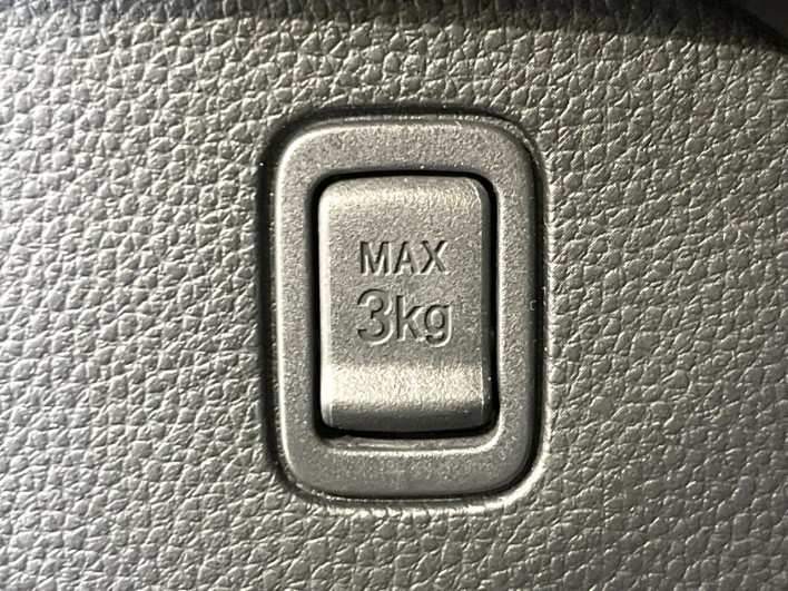 2019 Honda N-BOX CUSTOM DBA-JF4 (UW-6a1f9ac3cd123)[27]