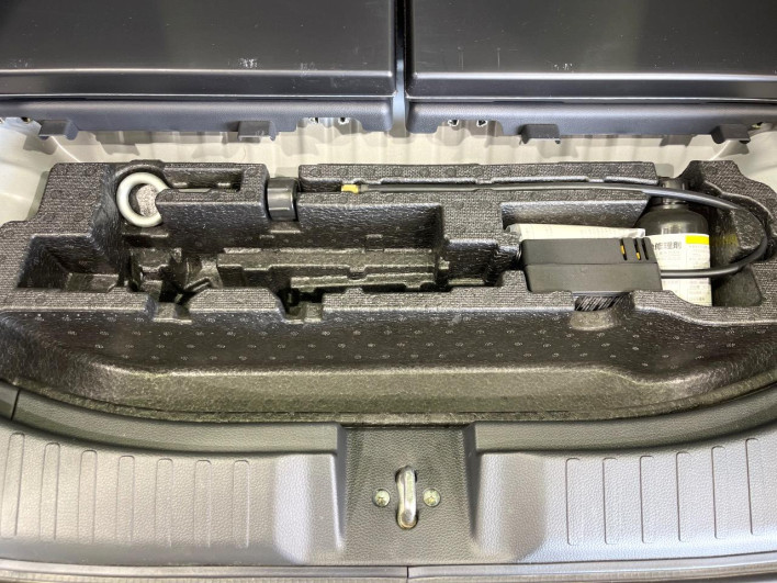 2019 Honda N-BOX CUSTOM DBA-JF4 (UW-6a1f9ac3cd123)[8]