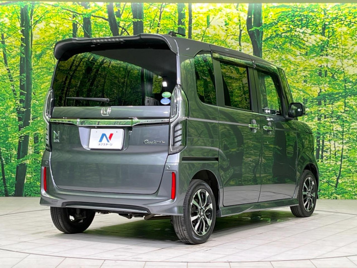 2019 Honda N-BOX CUSTOM 6BA-JF4 (UW-6a1f9ac40aada)[16]