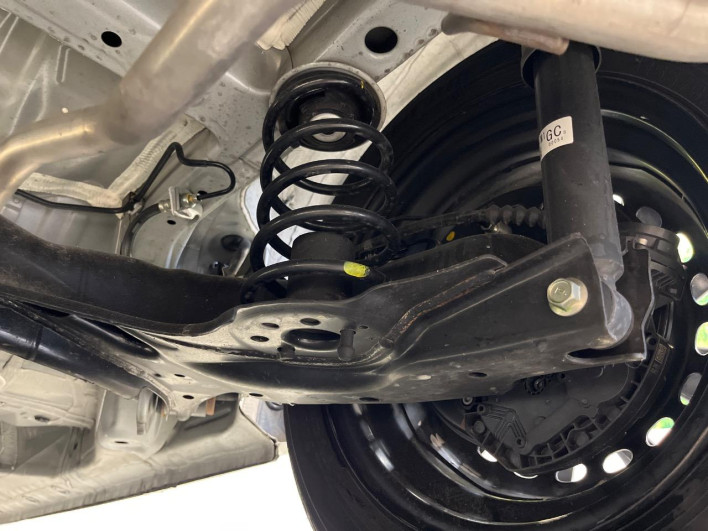 2024 Honda N-BOX 6BA-JF5 (UW-6a1f9ac73f65d)[22]