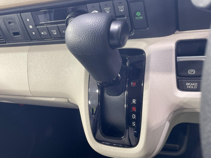 2024 Honda N-BOX 6BA-JF5 (UW-6a1f9ac91849a)[14]