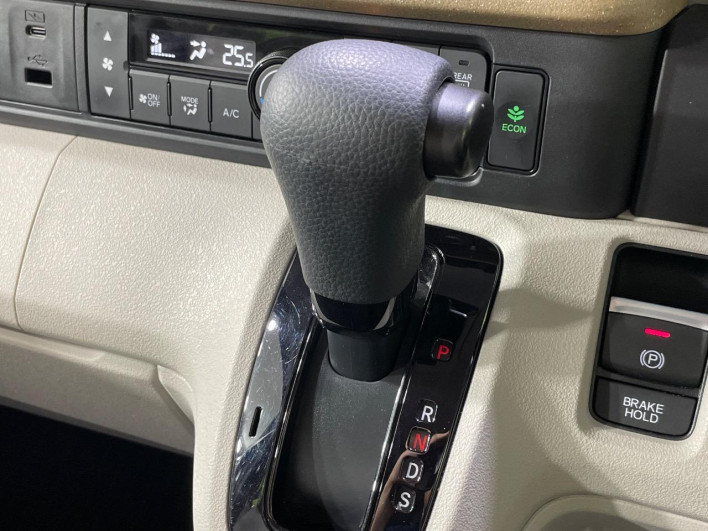 2024 Honda N-BOX 6BA-JF5 (UW-6a1f9ac9314bf)[24]