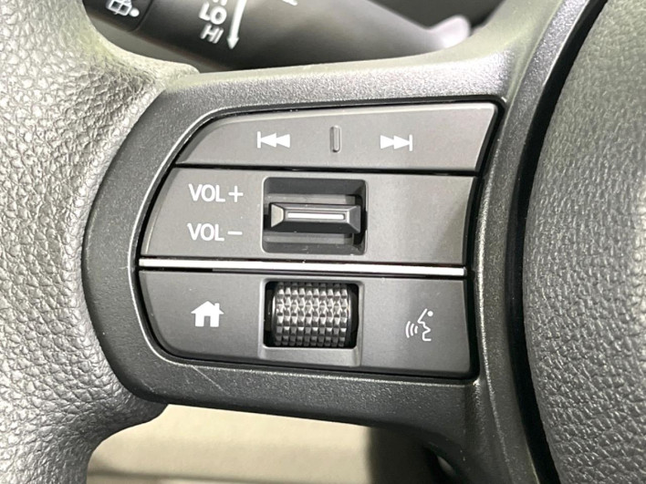 2024 Honda N-BOX 6BA-JF5 (UW-6a1f9aca0824d)[25]