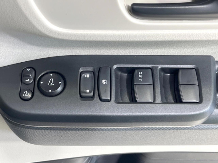 2024 Honda N-BOX 6BA-JF5 (UW-6a1f9aca0824d)[4]