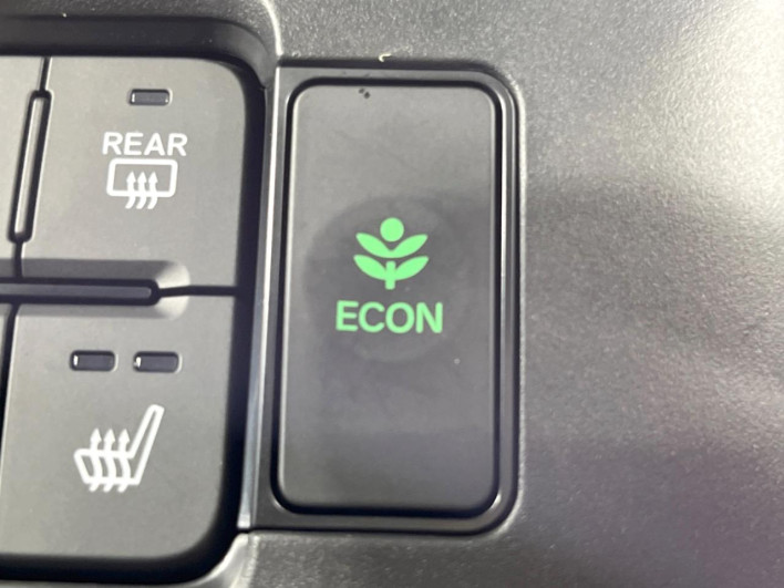 2024 Honda N-BOX 6BA-JF5 (UW-6a1f9aca0824d)[27]